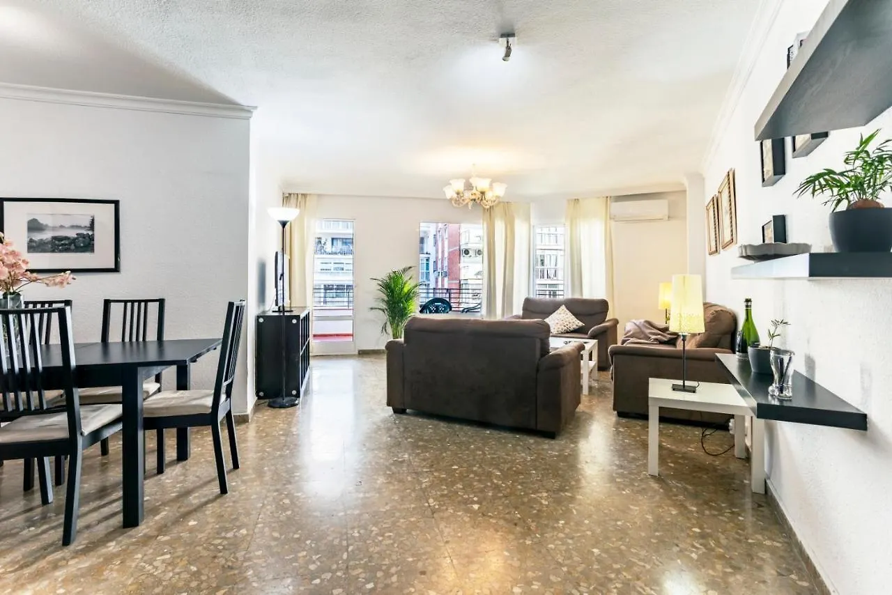 Playa Malagueta-Canovas, 8 Personas Apartment Malaga 0*,  Spain